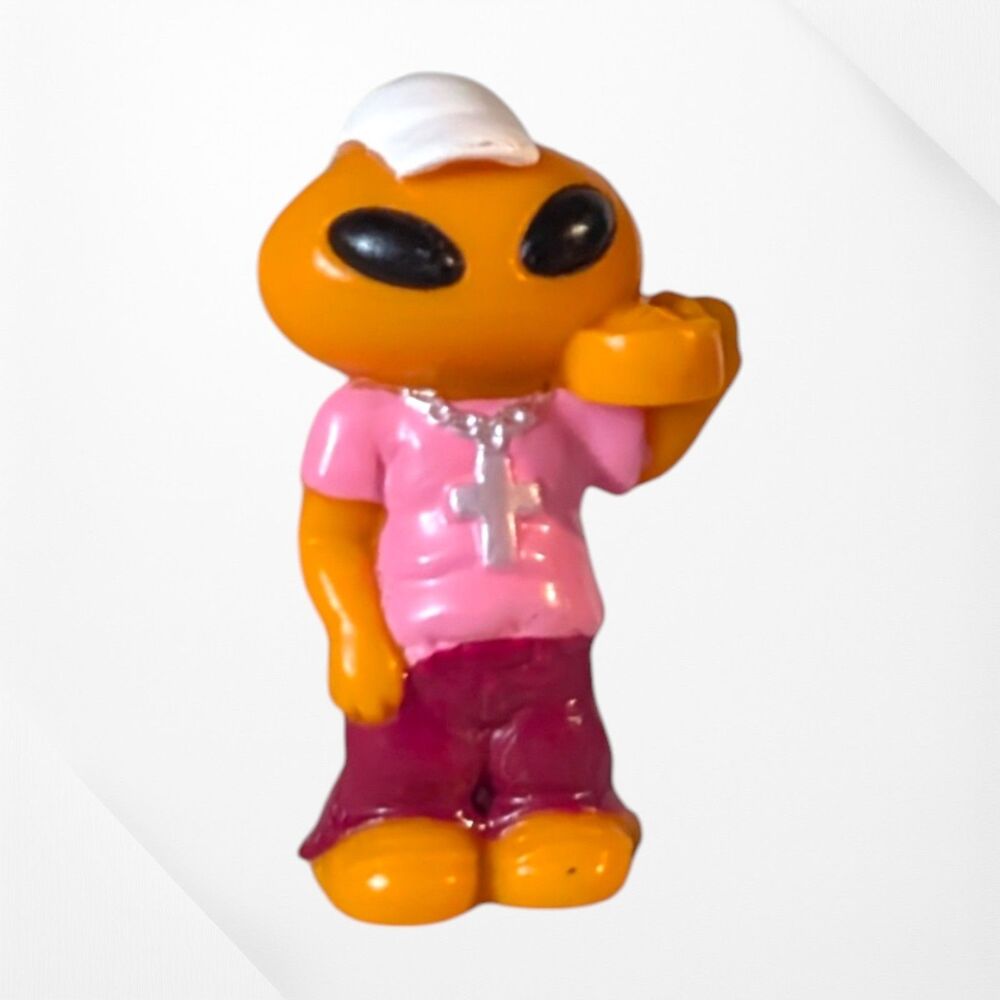 Vintage Mini Orange Alien Gumball Machine Figure 1.5" Tall Rare!